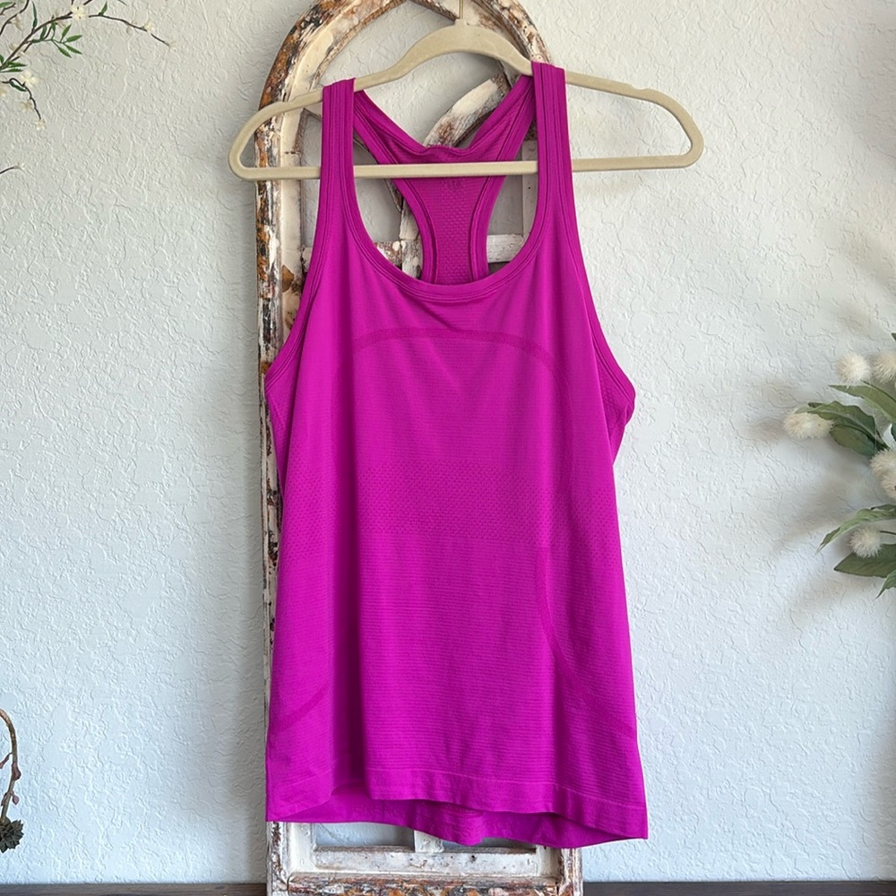 lululemon swiftly tank top race length vivid plum size 10